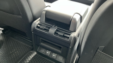 Land Rover Defender 2.0 P300 X-Dynamic SE 90 3dr Auto Petrol Estate